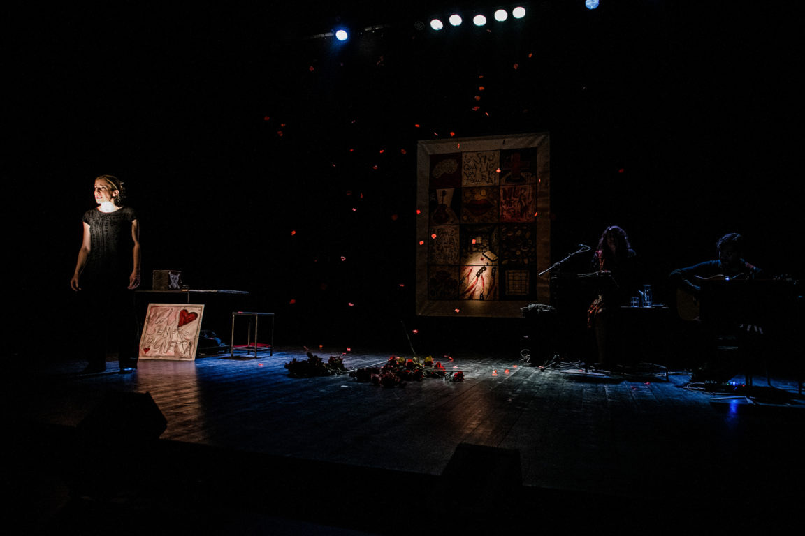 foto Rosa, rose. I corpi. Le Voci (2020)